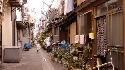 有时候真的不是追求道路有多宽，楼有多高